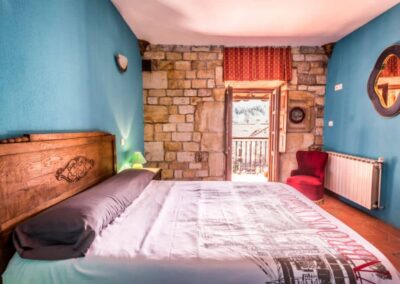 albergue La casa de Gándara cama matrimonial individual