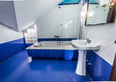 albergue La casa de Gándara baño completo