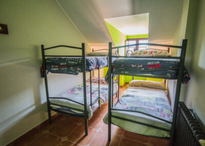 Albergue La Casa de Gandara habitaciones preciosas de 6 personas
